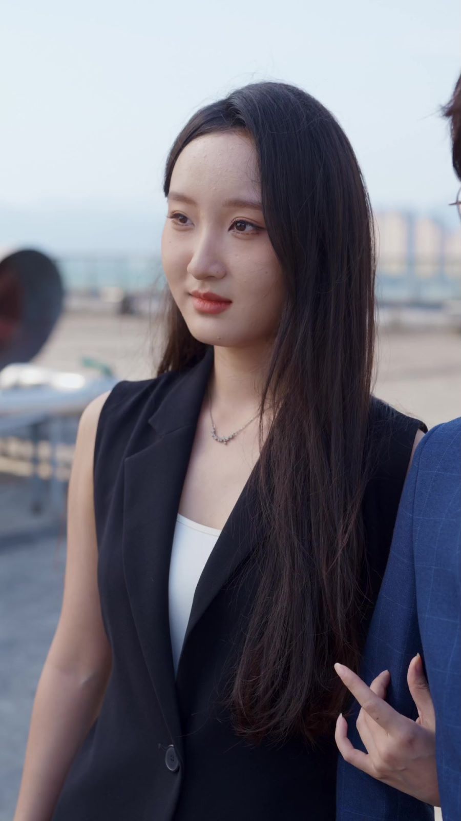 落入她掌中全集完结(大结局)